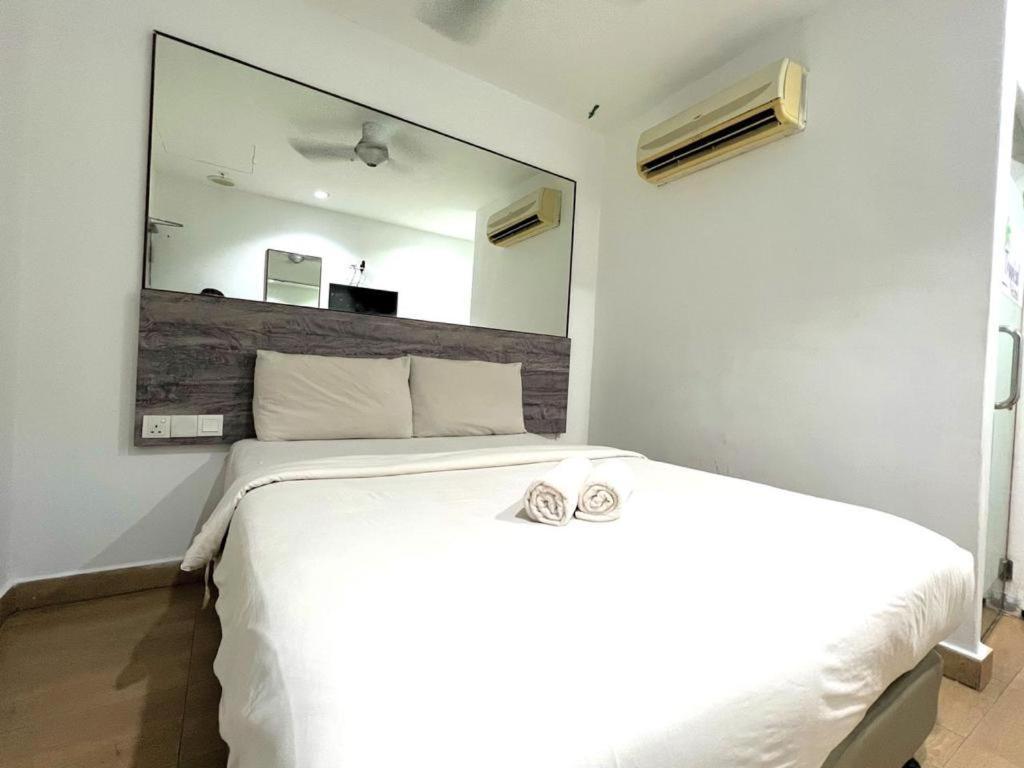 Tropical Hotel Kota Damansara Петалинг Джая Екстериор снимка